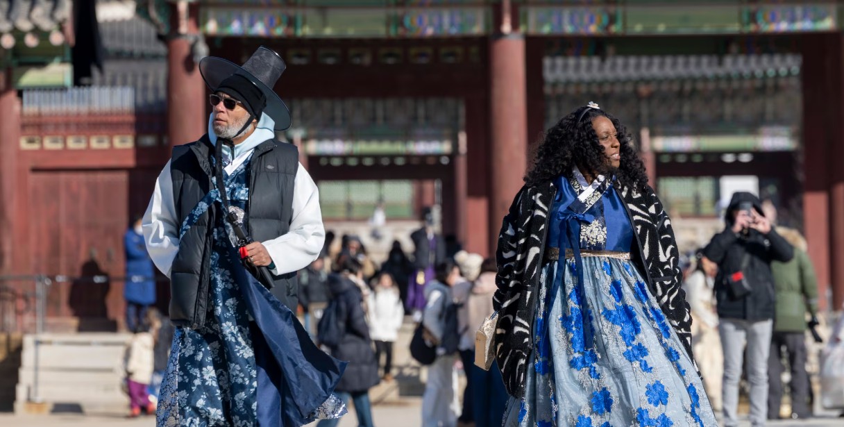 케데헌·BTS 따라 한복 입는 외국인들!