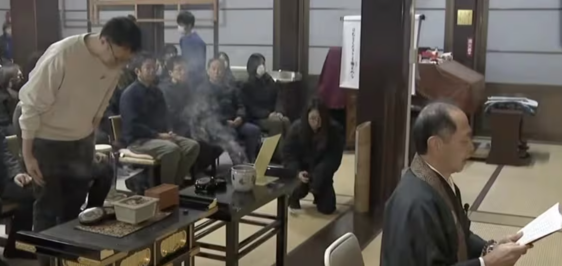 벌레 죽이는 日 기업이 '바퀴벌레 장례식' 여는 까닭