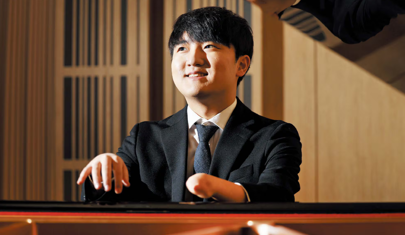 오른손만으로 연주해 서울대 음대생 된 피아니스트