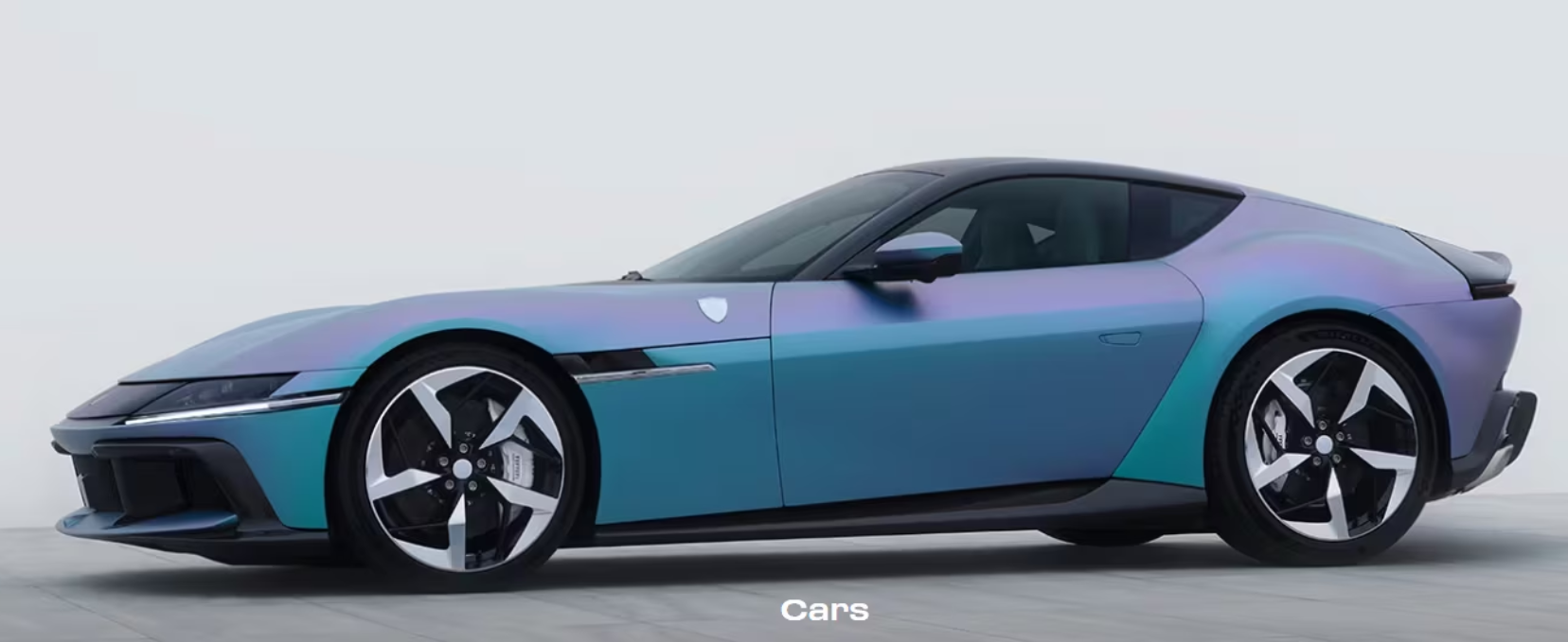 페라리가 고려청자 색 닮은 '윤슬' 색깔 입었어요